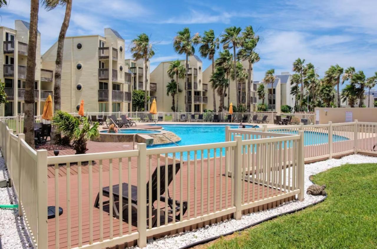 Upscale Modern Villa Private W Terrace In Bahia Mar Beachfront Resort, Heated Pool! South Padre Island Exterior photo