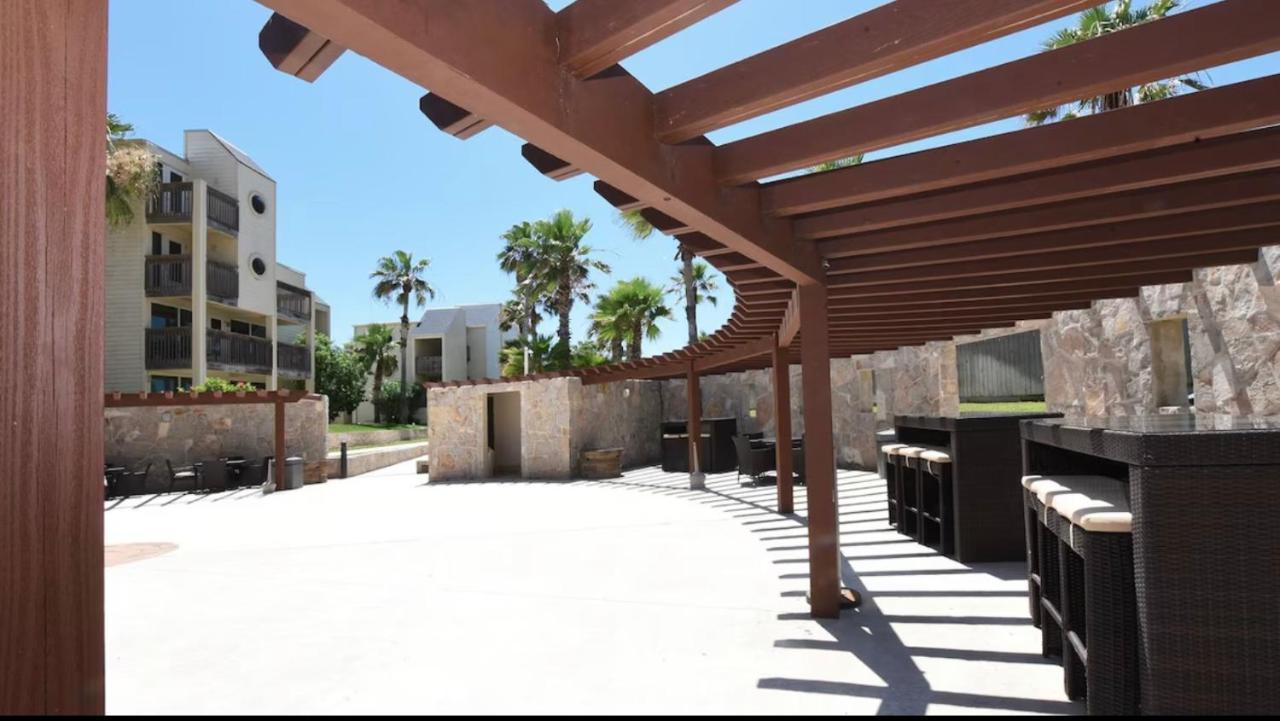 Upscale Modern Villa Private W Terrace In Bahia Mar Beachfront Resort, Heated Pool! South Padre Island Exterior photo